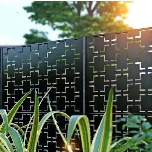 Aluminijeva garderoba viseča železnica